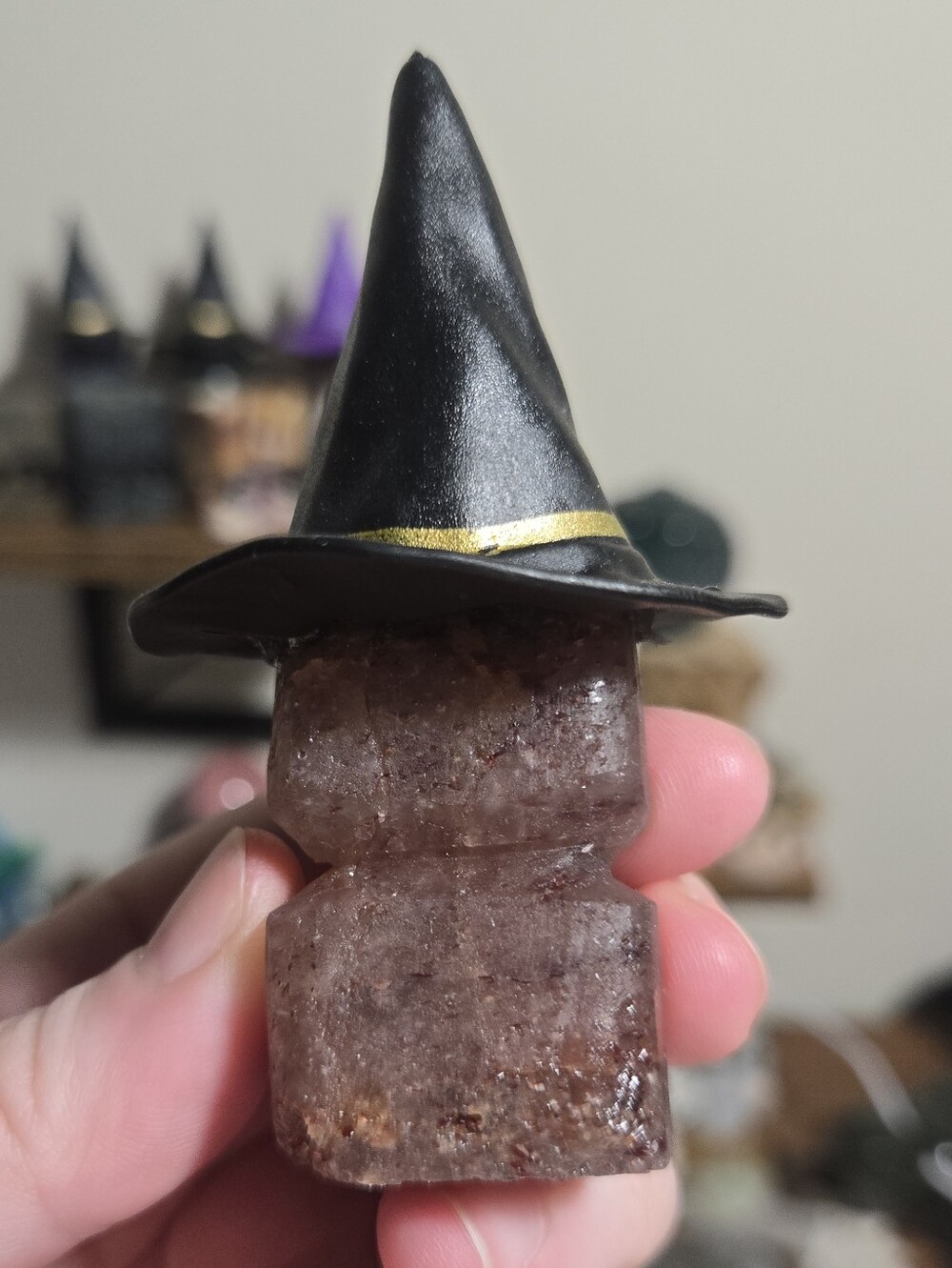 Strawberry Quartz Witch Pumpkin Crystal Hedgie Buddy - Picture 3 of 4